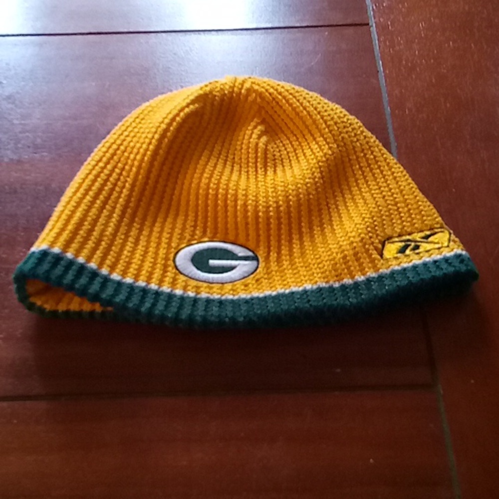 Green Bay Packers reversible hat